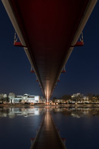 Holbeinsteg von unten